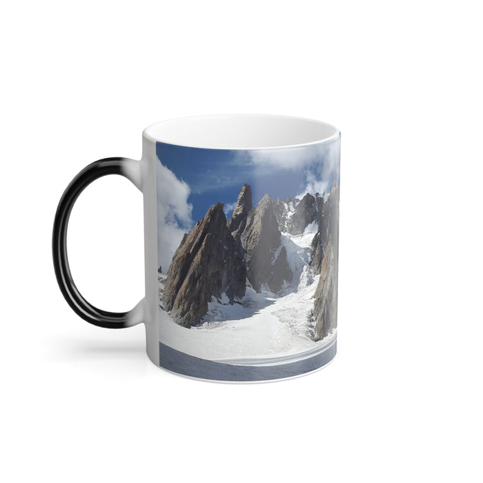 Colour Morphing Mug, 11oz - Snowy Peaks: Rockies Wonderland