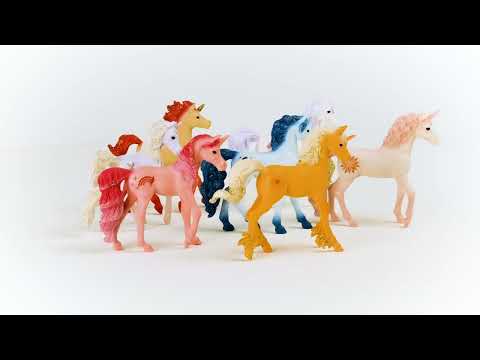 Video of unicorn figurines rotating